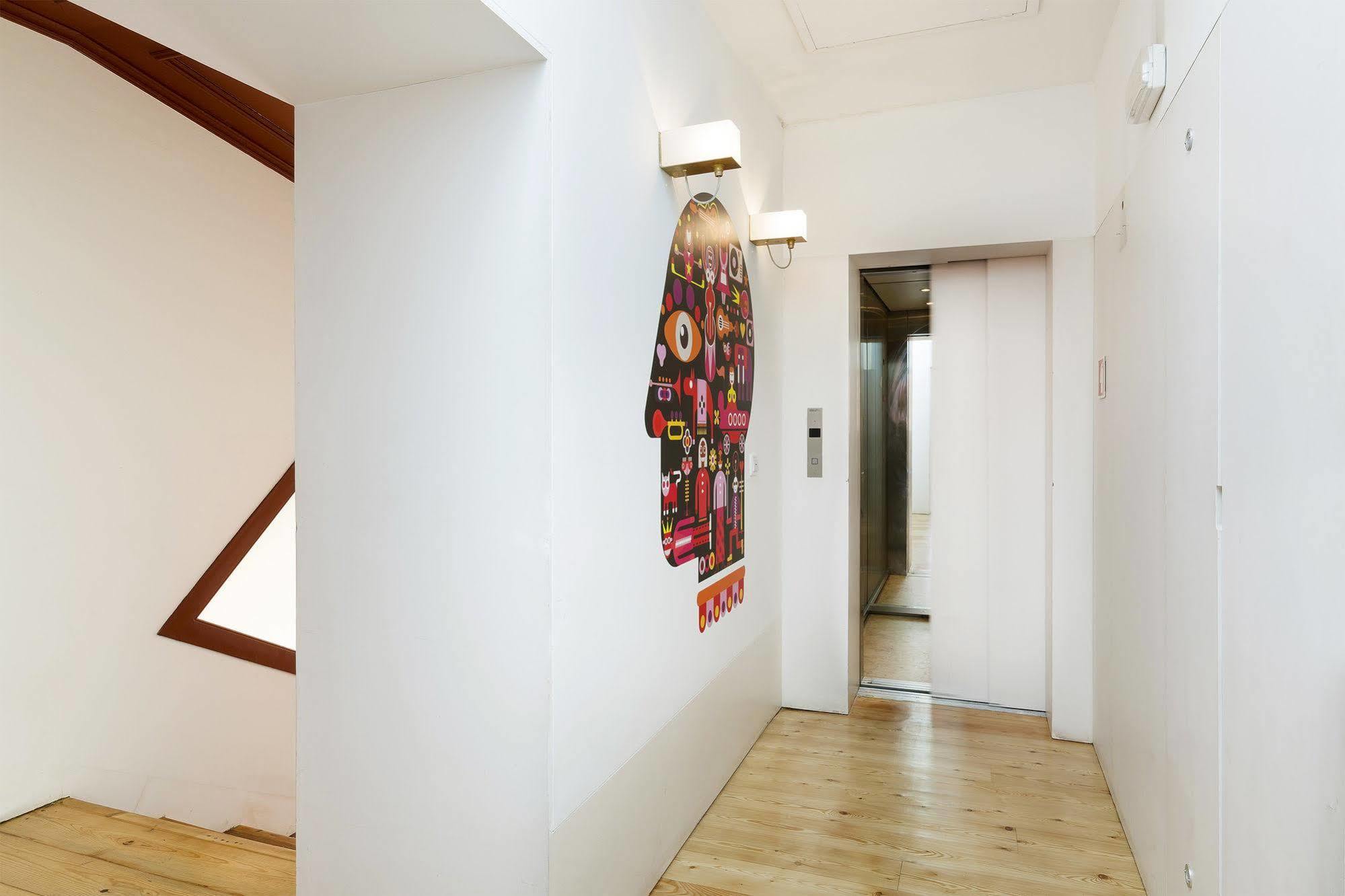 Freedom Serviced Apartments - Cais Do Sodre Lisboa Exterior foto